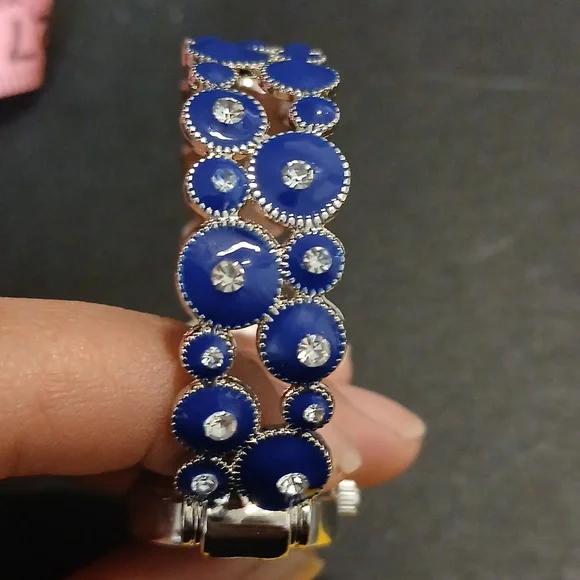 Quartz movement blue blinged out cuff watch - Picture 3 of 11